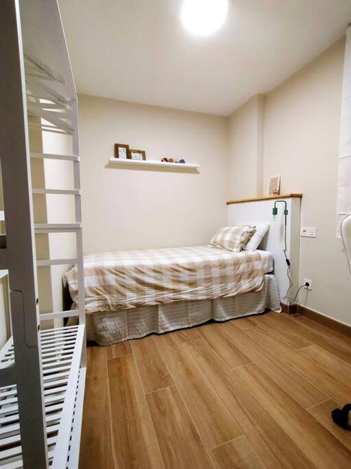 Piso Con Encanto En Pleno Centro โอเบียโด ภายนอก รูปภาพ