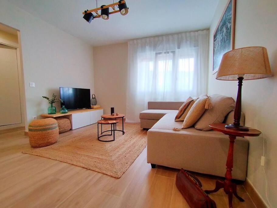 Piso Con Encanto En Pleno Centro โอเบียโด ภายนอก รูปภาพ